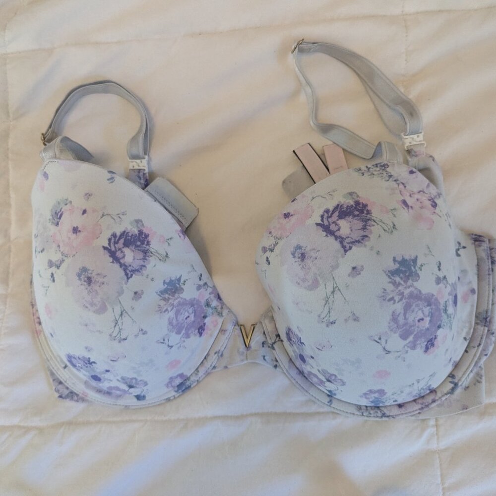 Victoria Secret Bras